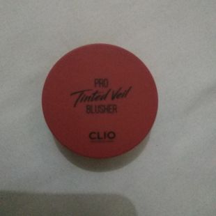 Clio Pro Tinted Veil Blusher 02 Watch Out