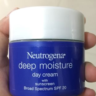 Neutrogena Neutrogena Deep Moisture Day Cream 