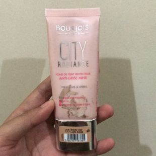 Bourjois Bourjois city radiance Light beige/03/ beige clair