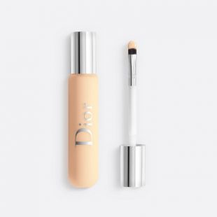 Dior Backstage Face & Body Flash Perfector Concealer 1W