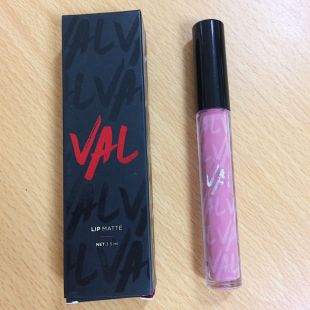 VAL by Valerie Thomas Lip Matte Ivone