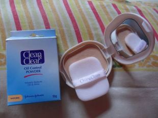 Clean & Clear Clean and Clear Oil Control Compact Powder 