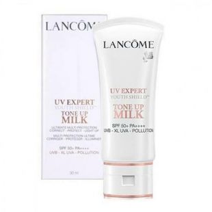 Lancome Uv expert Youth shield tone up milk 