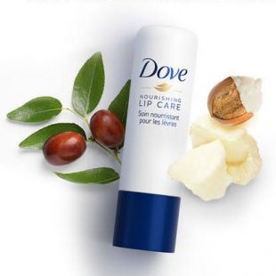 Dove Nourishing Lip Balm Essential