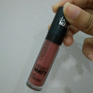 Catrice Velvet Matt Lip Cream - Satin Nudes New York Spice (008)