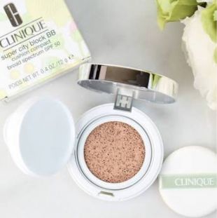 CLINIQUE Clinique Super City Block BB Cushion Compact SPF 50 PA+++ 62 medium (M-G)