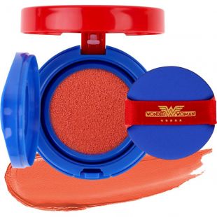 ESQA Wonder Woman Believe in Wonder: Cushion Blush Courageous