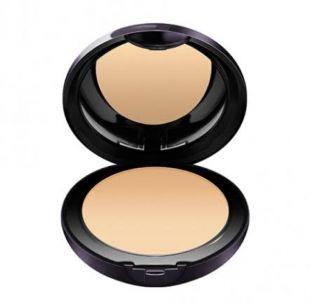 Lakmé Absolute White Intense Wet & Dry Compact Powder 02