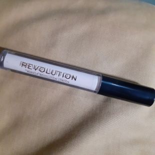 Makeup Revolution Eye primer eye primer