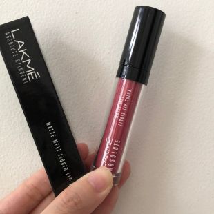 Lakmé Matte Melt Liqiud Lip Color Miss Pink