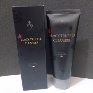 UGB UGB Gubocncho Black Truffle Cleanser 