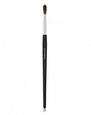 Sephora Pro Brush Precision Crease Shadow 