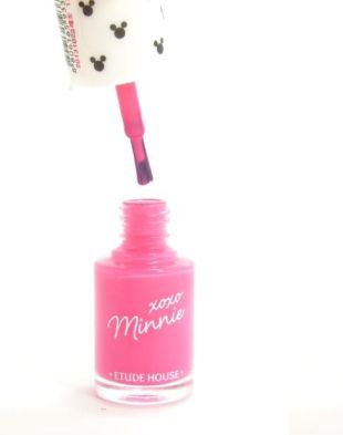 Etude House XoXo Minnie Bubble Pink Nail Polish 2