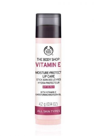 The Body Shop Vitamin E Lip Care SPF 15 