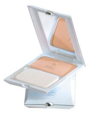 Caring Colours Duo Function Cake UV White 04 Sand Beige