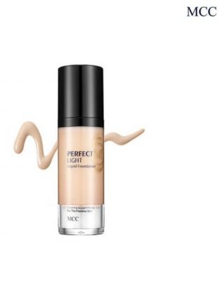 MCC PERFECT LIGHT LIQUID FOUNDATION BE-01. LIGHT BEIGE