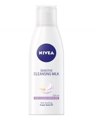 NIVEA Sensitive Cleansing Milk 