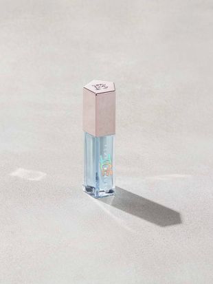 Fenty Beauty Gloss Bomb Ice Cooling Lip Luminizer Cold Heart'd