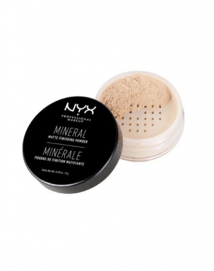 NYX Mineral Matte Finishing Powder Light / Medium