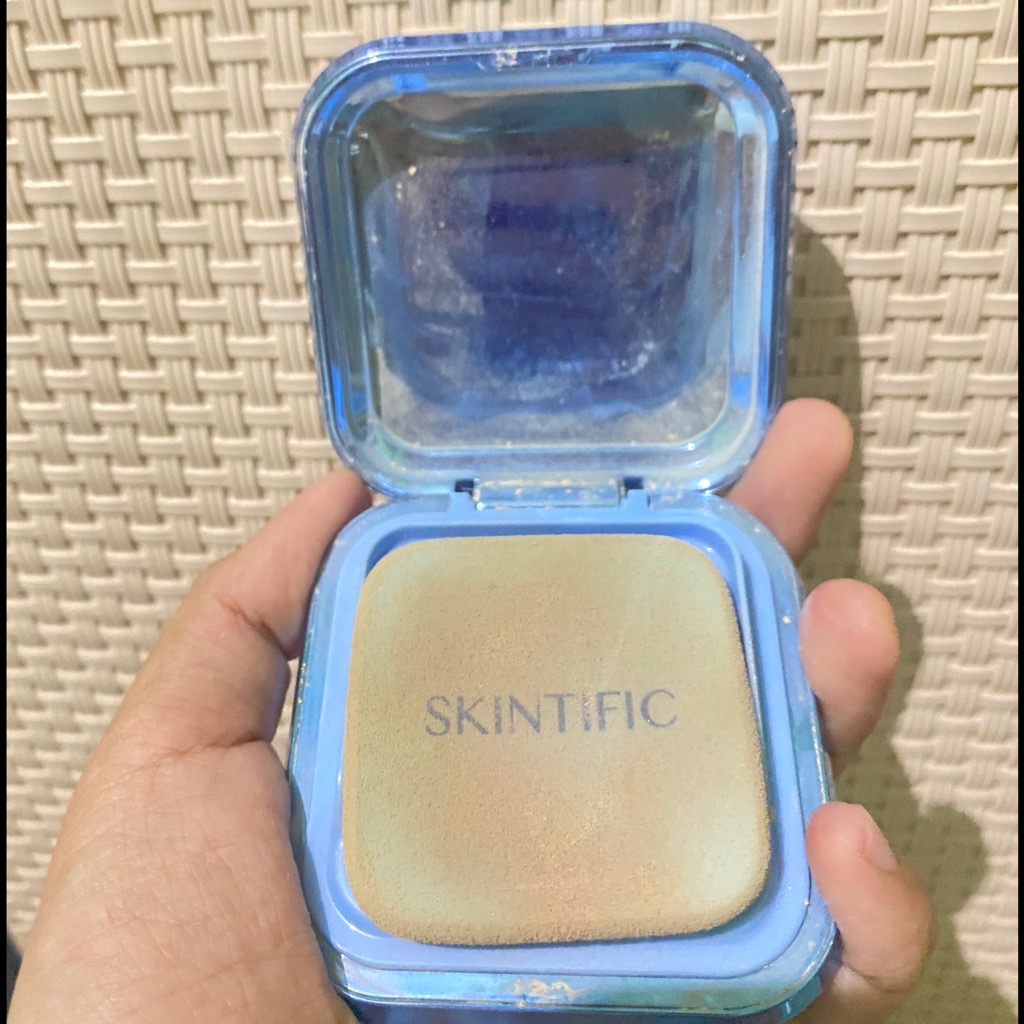 Ultra Cover Powder Foundation - 01 Vanilla imgfdn-6731f396-c8f4-44d3-96f7-70a1117a6d3d
