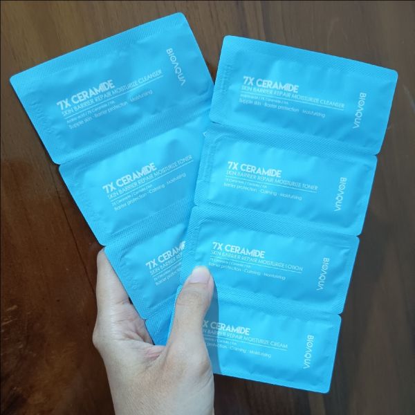 7X Ceramide Skin Barrier Serum Moisturizer Lotion imgfdn-375a6b12-c8a1-4d0a-9874-ddc789859942