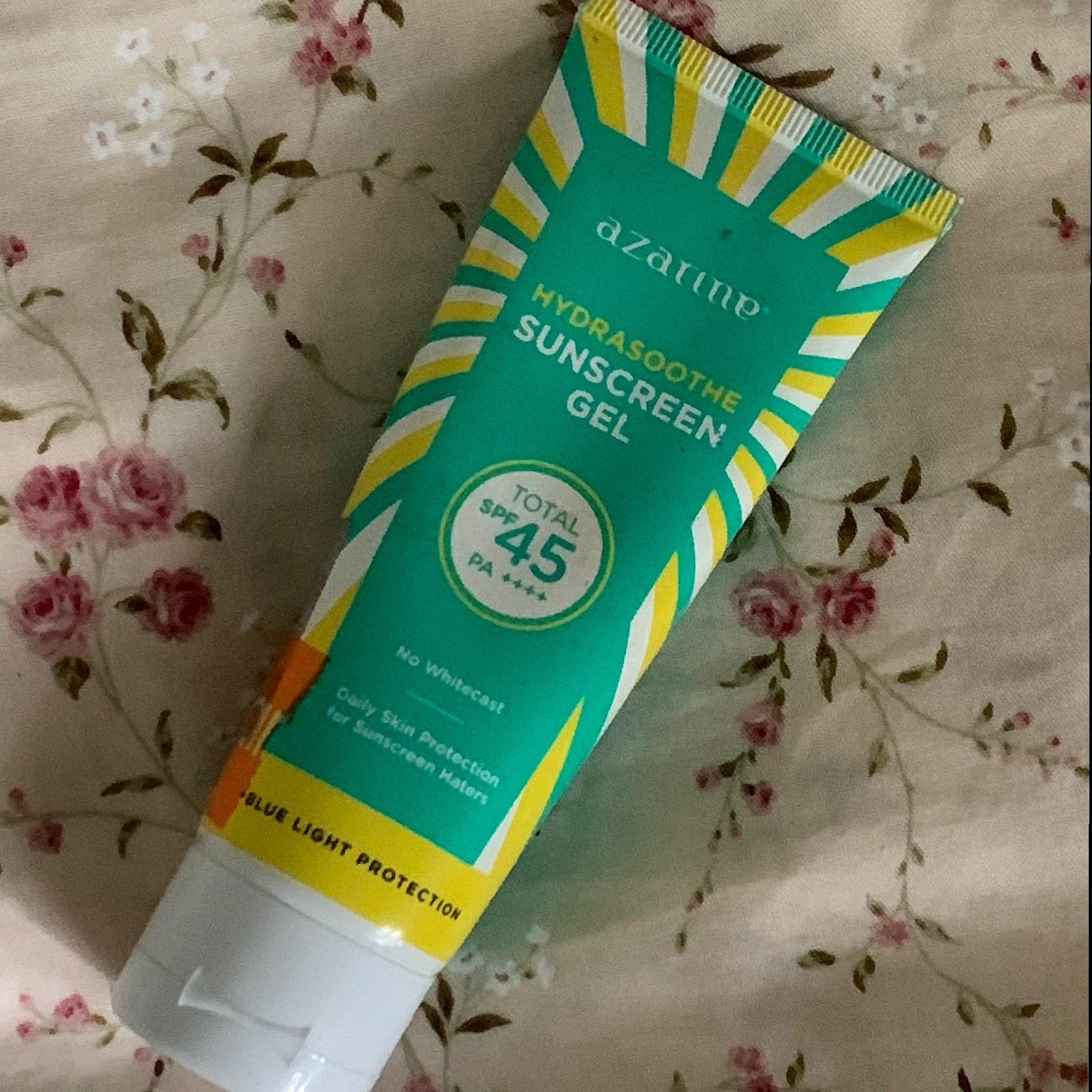 Hydrasoothe Sunscreen Gel SPF 45+++ imgfdn-afbb23cb-61e7-42dd-8d42-79b5d399f00f