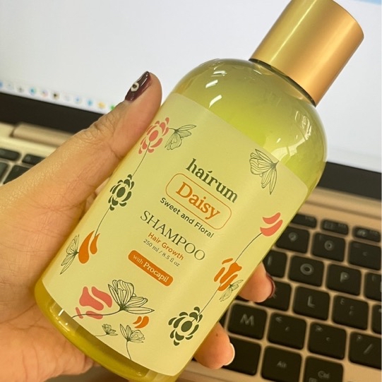 Daisy Shampoo Parfum imgfdn-863cb3d8-6537-4af0-8175-9c5685a21968