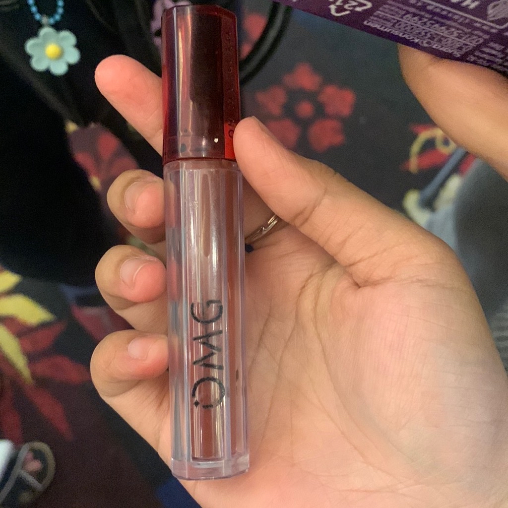 Oh My Glam Mattelast Lip Cream - 19 Spiced imgfdn-0815c99d-d75b-4141-82a4-1b93fed29982