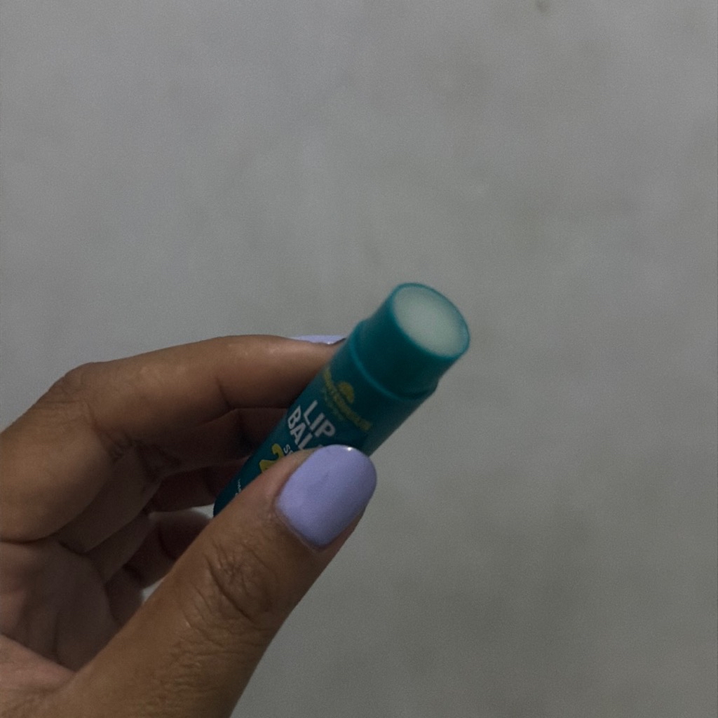 Lip Balm SPF 20 PA+++ - Clear imgfdn-92f128ae-b2c6-4222-bc9c-027ca179ade5