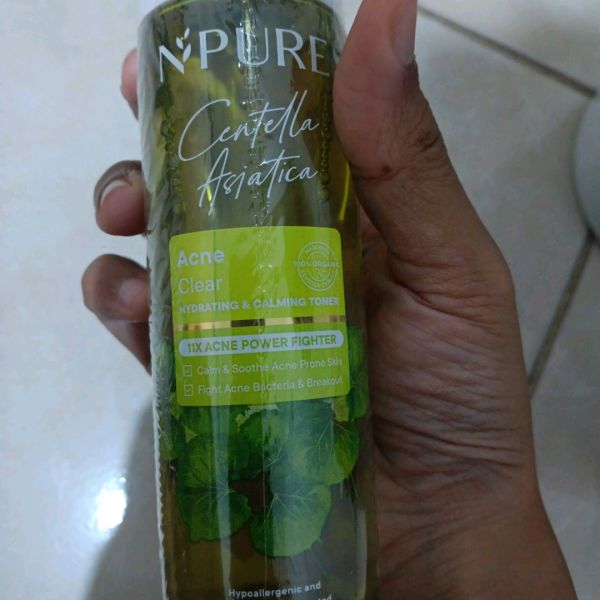 Centella Asiatica Acne Clear Hydrating & Calming Toner imgfdn-370995f1-5ce1-442c-8f08-3c534aff8d53