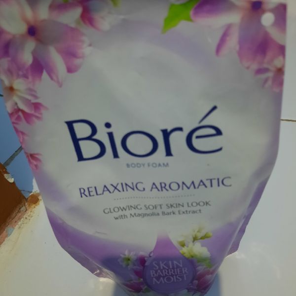 Body Foam - Relaxing Aromatic imgfdn-e50c5731-ae03-4e53-95ee-9c55c7fa2d15