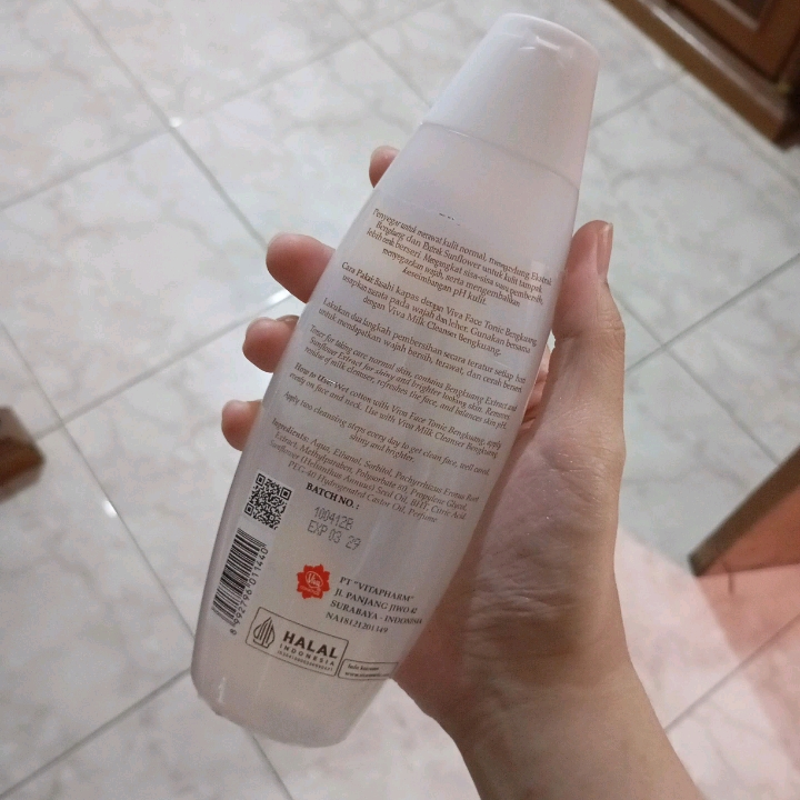 Face Tonic - Bengkuang imgfdn-74f42513-cfa3-4a0b-8083-0037bb11b0b2