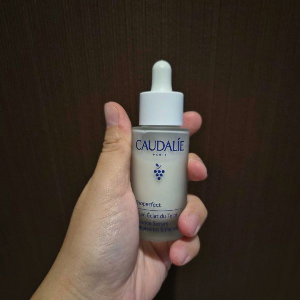 Vinoperfect Radiance Complexion Enhancing Serum imgfdn-6349870d-7882-4eb8-9b17-cc38d2670750