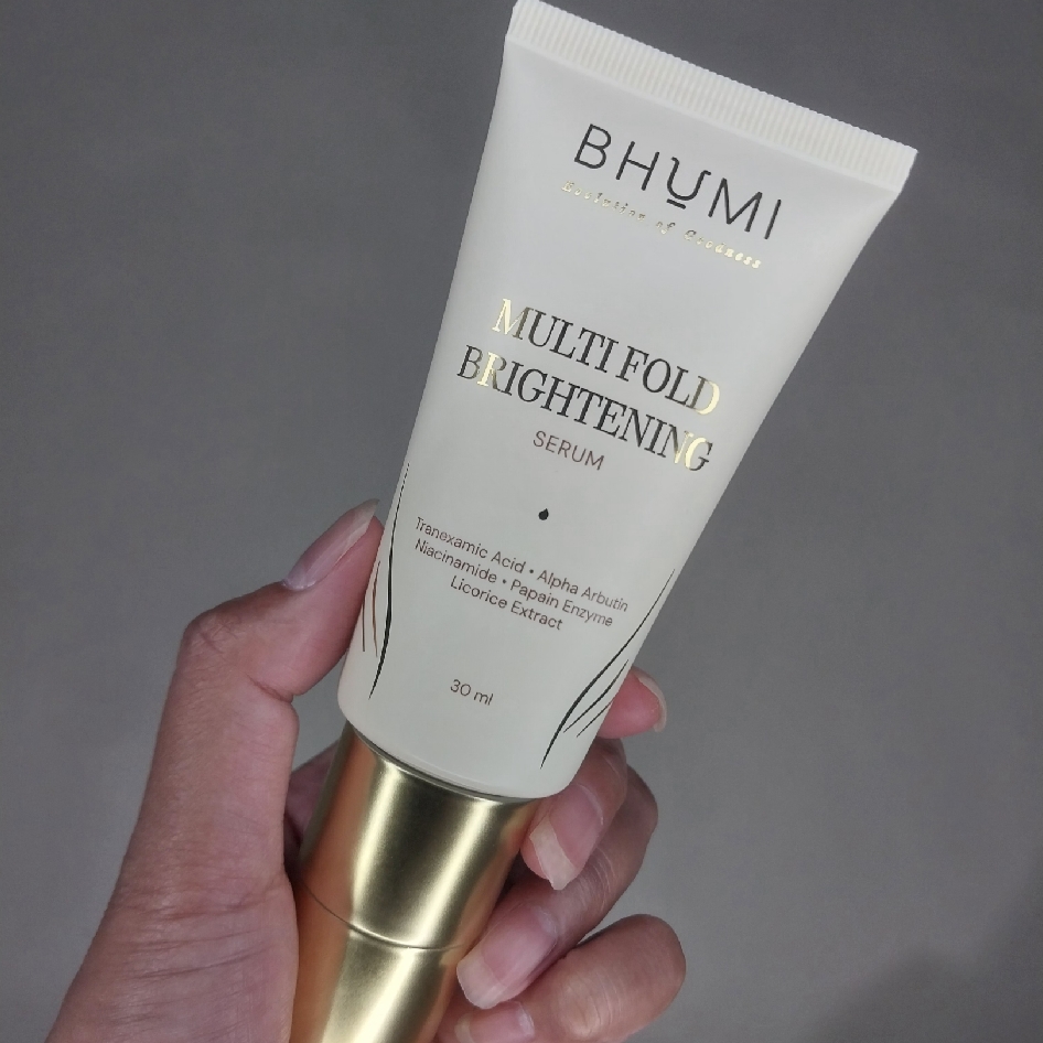 Multi Fold Brightening Serum imgfdn-2944d814-ca4f-4d9d-b575-63119dfd29fd