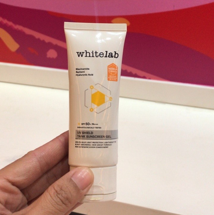 UV Shield Tank Sunscreen Gel SPF 50++ PA++++ imgfdn-cab9bf05-24c5-47dc-9d41-cc887dfe0cbe