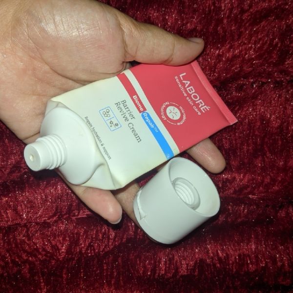 BiomeRepair⢠Barrier Revive Cream imgfdn-7d4f727e-a158-4076-a49c-822d1edf52ee