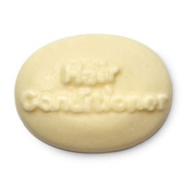 LUSH Conditioner Bar Beauty Review