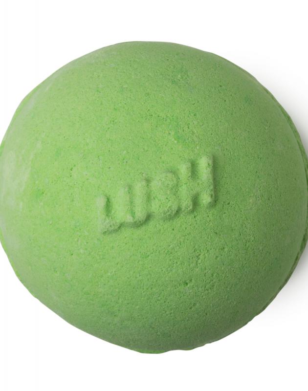 LUSH Bath Bomb Beauty Review