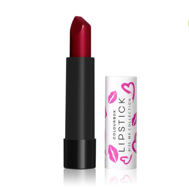 Oriflame Colourbox Lipstick Kiss Me Collection Beauty Review