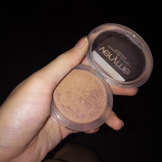 Oriflame Oriflame Very Me Peach Me Perfect Powder Beauty Review
