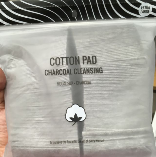 Miniso Charcoal Cotton Pad Beauty Review