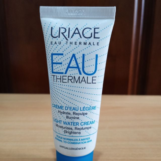 Uriage uriage eau thermale light water cream Beauty Review