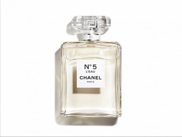 Chanel No 5 L'eau - Beauty Review