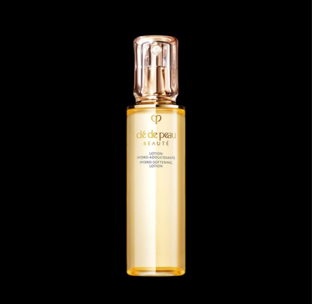 Cle de Peau Beaute Hydro-Softening Lotion - Review Female Daily